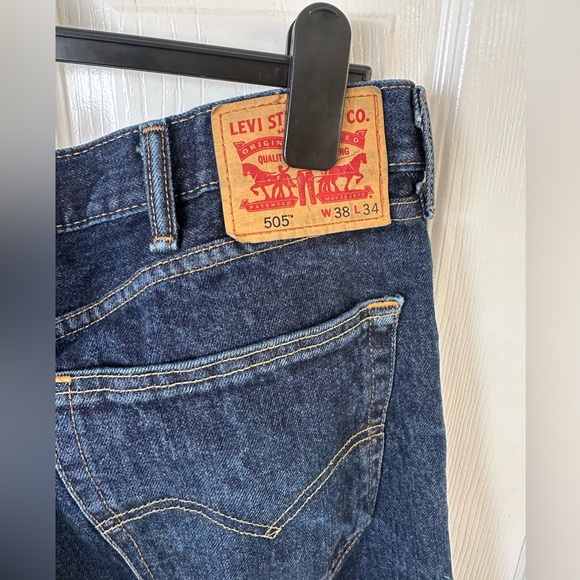 Levi's Men's 505 Jeans Dark Wash Denim Size 38x34 - Picture 6 of 9